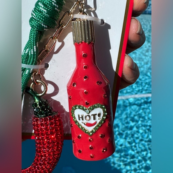 Jalapeño Hot Sauce bag charm key chain glass stones Hand painted - Picture 4 of 5